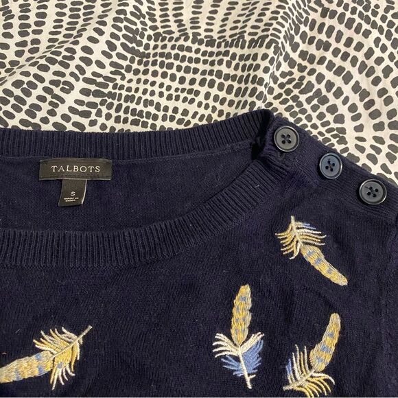 Talbots size Small Feather Embroidered Novelty Print Sweater - Picture 4 of 8